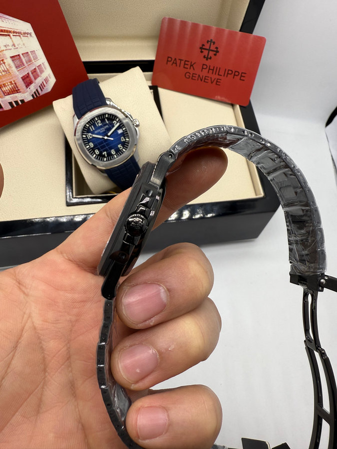Patek Philippe Nautilus — vista 2