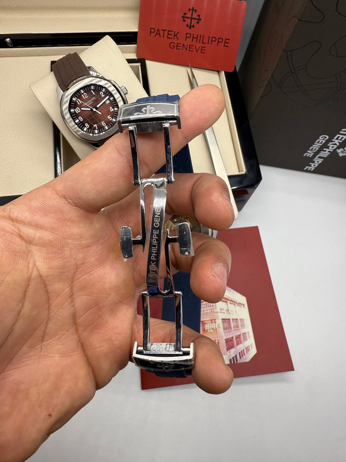 Patek Philippe Aquanaut — vista 3