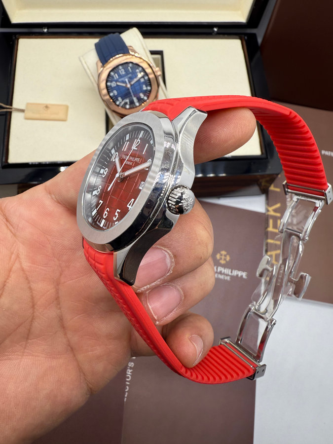 Patek Philippe Aquanaut — vista 2
