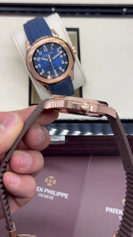 Patek Philippe Aquanaut — vista 5