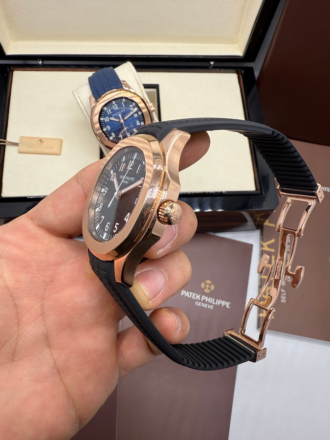 Patek Philippe Aquanaut — vista 2