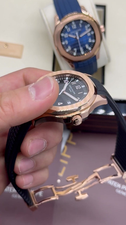 Patek Philippe Aquanaut — vista 5