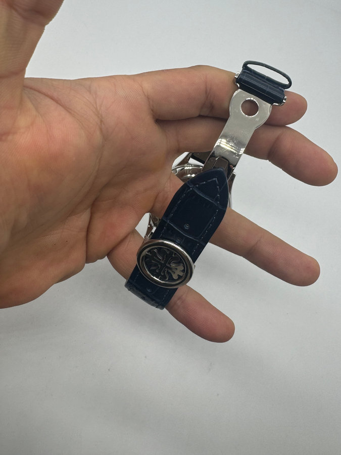 Patek Philippe Classic Turbilhão — vista 3