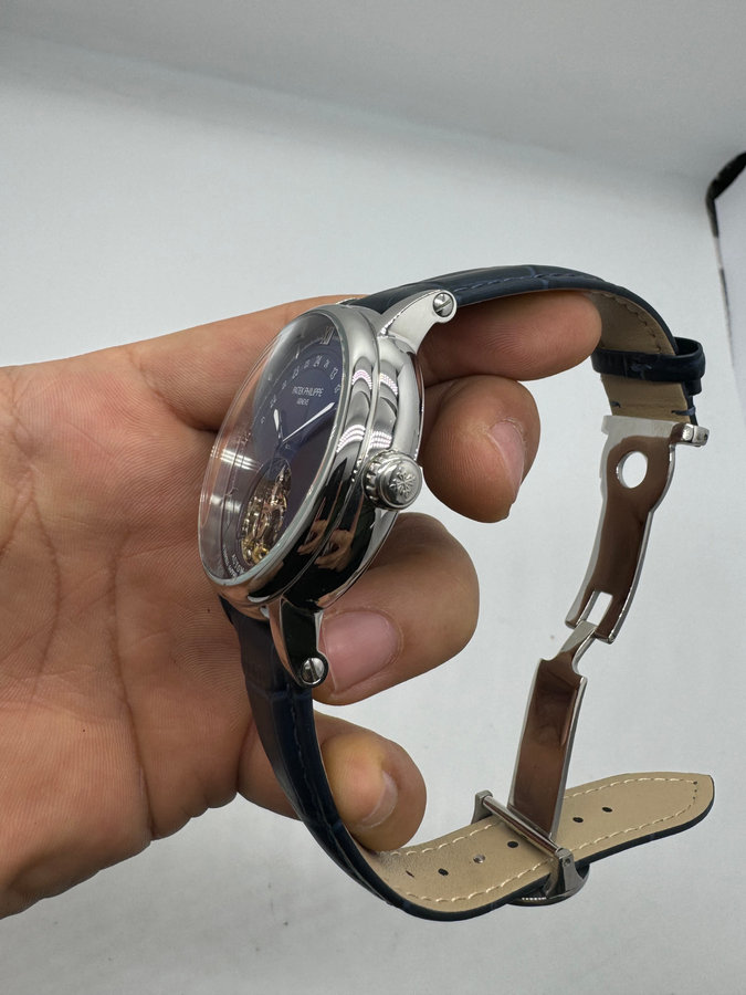 Patek Philippe Classic Turbilhão — vista 2