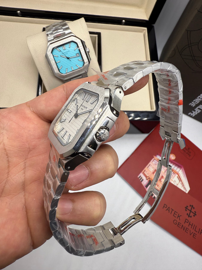 Patek Philippe Cubitus — vista 2
