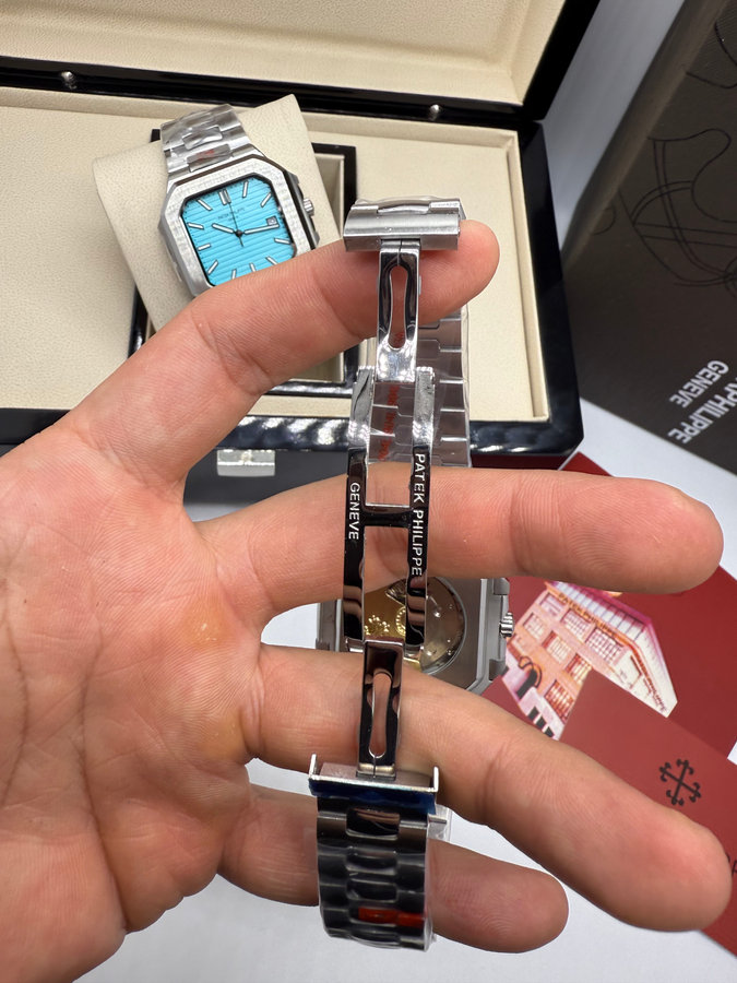 Patek Philippe Cubitus — vista 3