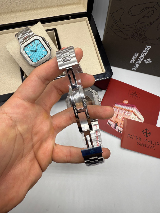 Patek Philippe Cubitus — vista 3