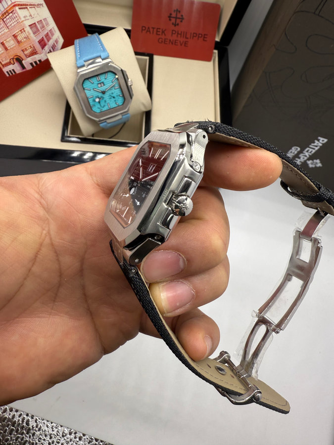 Patek Philippe Cubitus Fases da Lua — vista 2