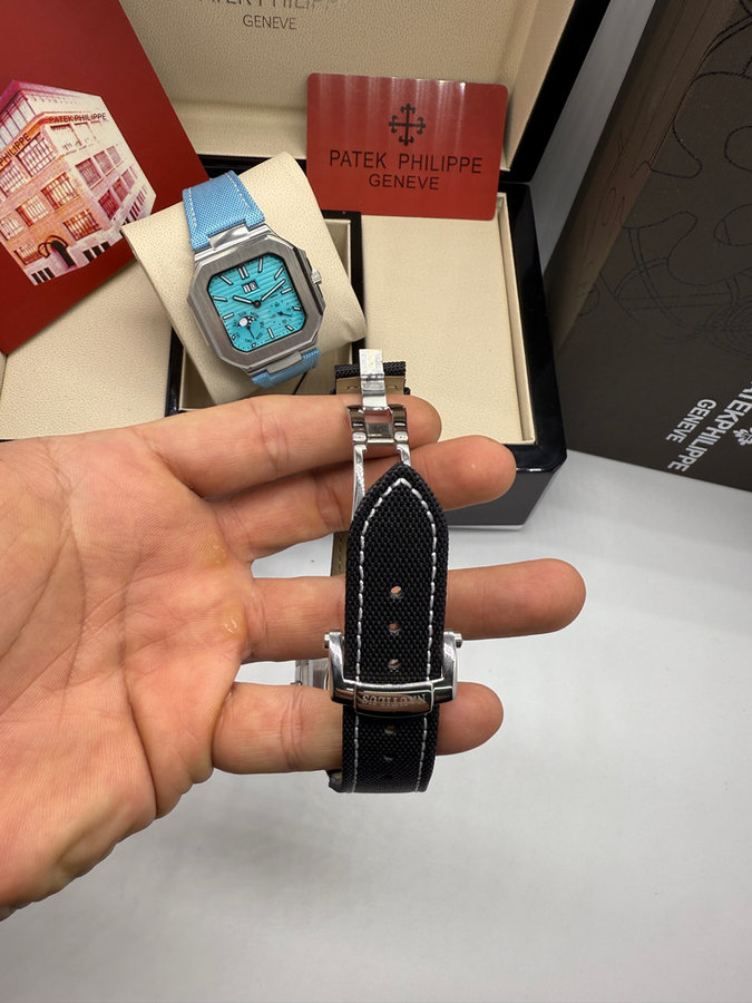 Patek Philippe Cubitus Fases da Lua — vista 3