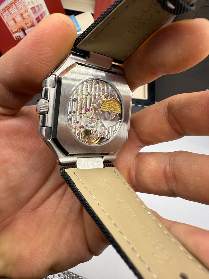 Patek Philippe Cubitus Fases da Lua — vista 4