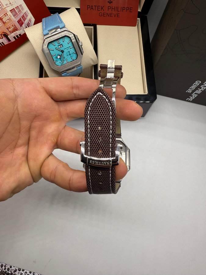 Patek Philippe Cubitus Fases da Lua — vista 3