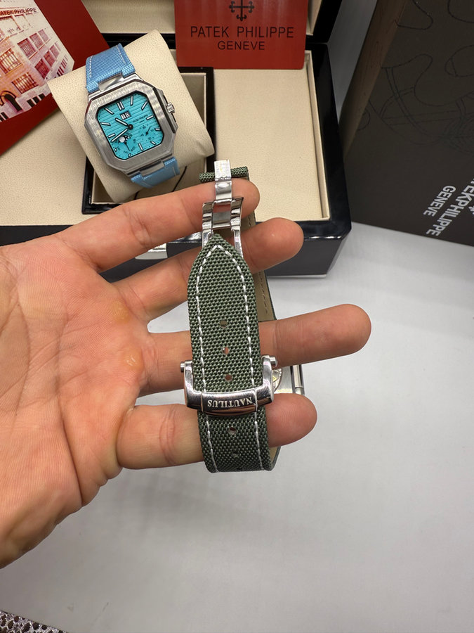 Patek Philippe Cubitus Fases da Lua — vista 3