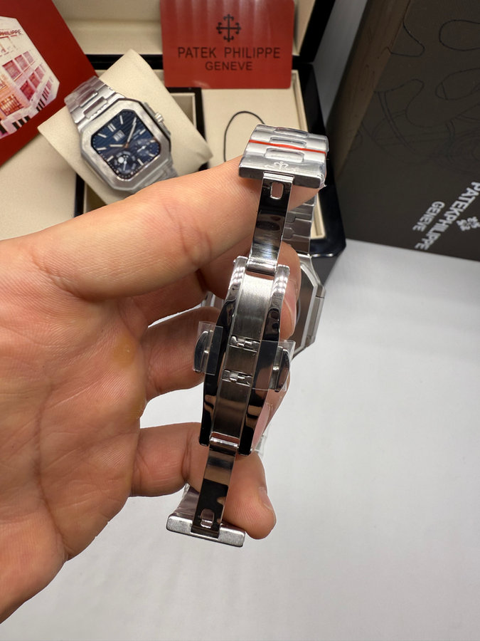 Patek Philippe Cubitus Fases da Lua — vista 3
