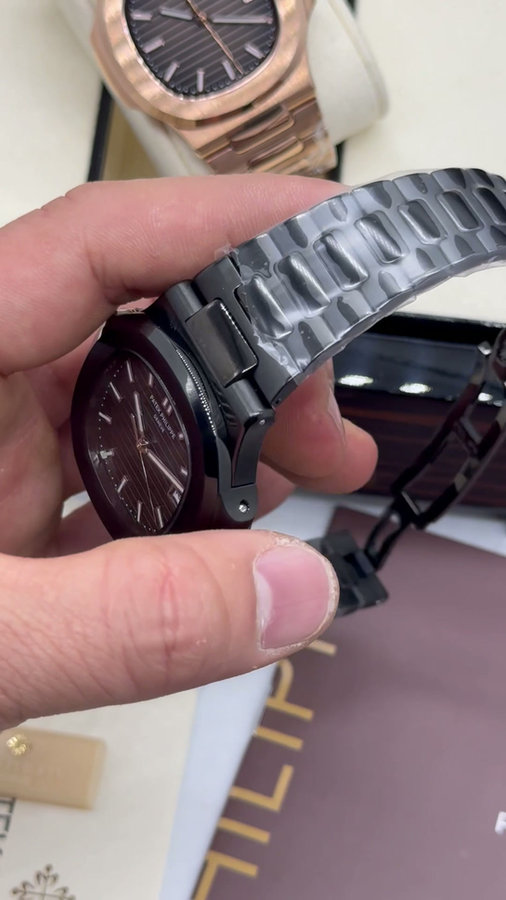 Patek Philippe Nautilus — vista 5