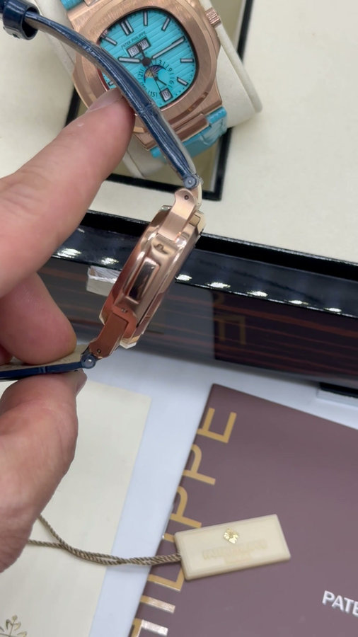 Patek Philippe Nautilus — vista 5