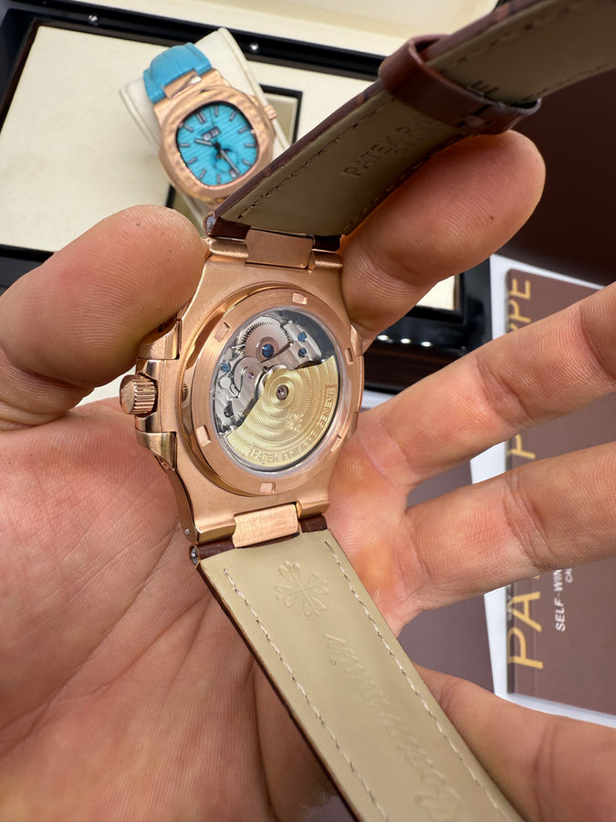 Patek Philippe Nautilus — vista 4