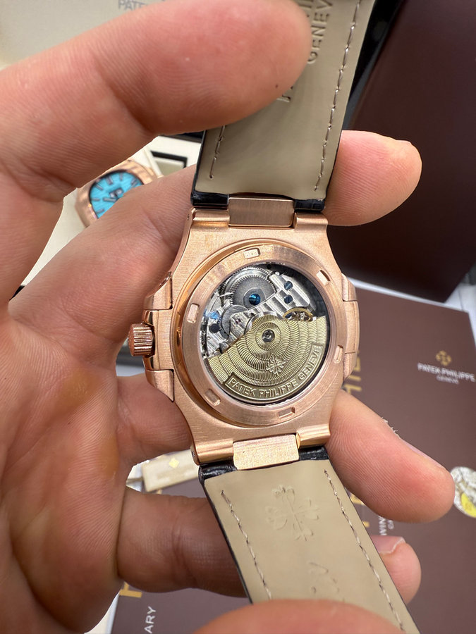 Patek Philippe Nautilus — vista 4