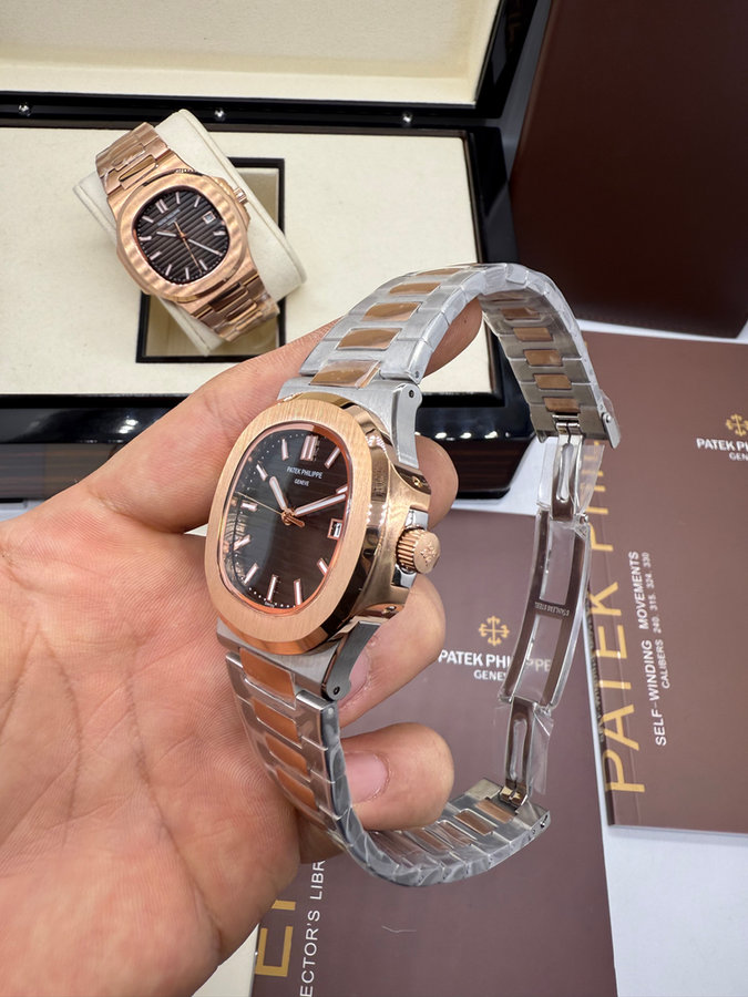 Patek Philippe Nautilus — vista 2