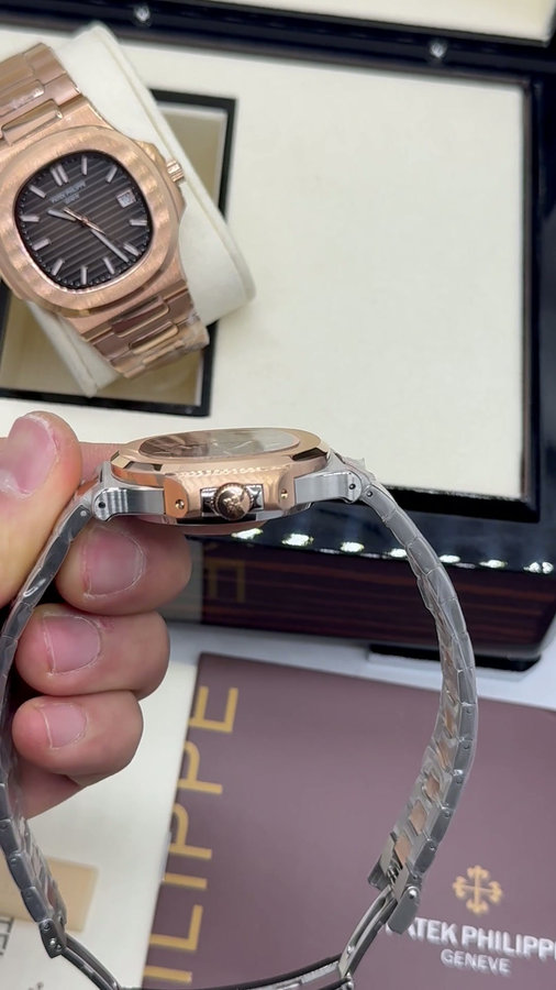 Patek Philippe Nautilus — vista 5
