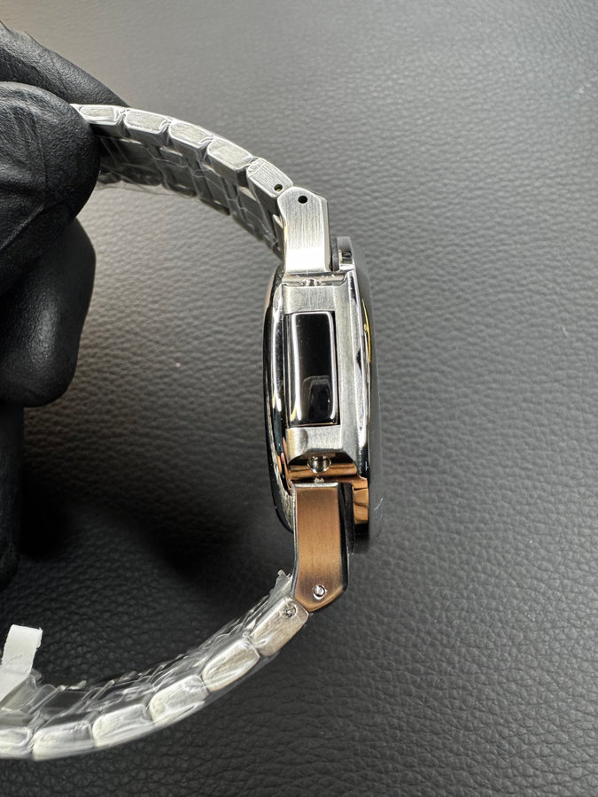 Patek Philippe Nautilus — vista 5