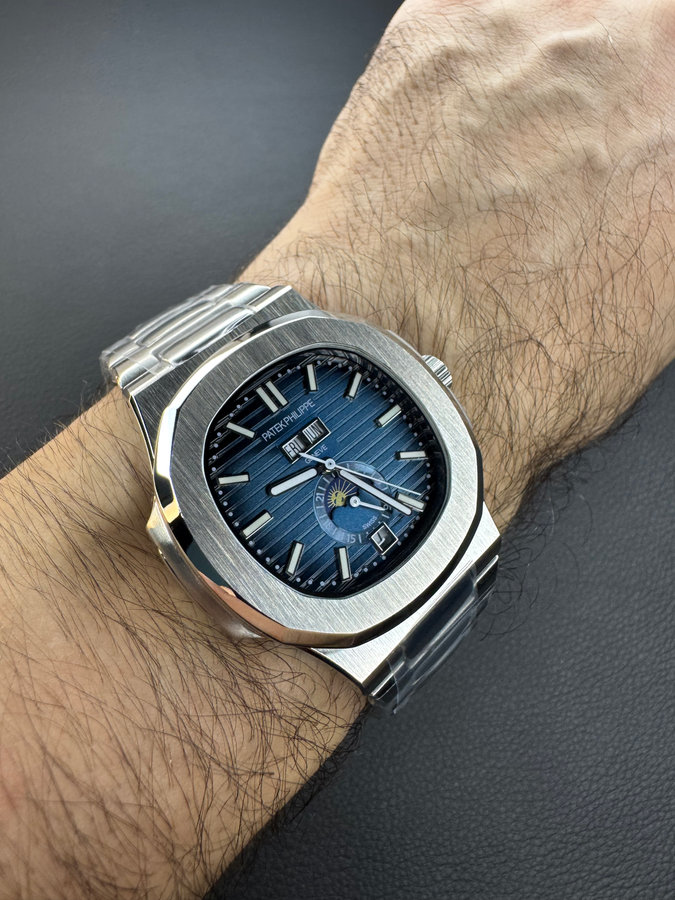 Patek Philippe Nautilus — vista 7