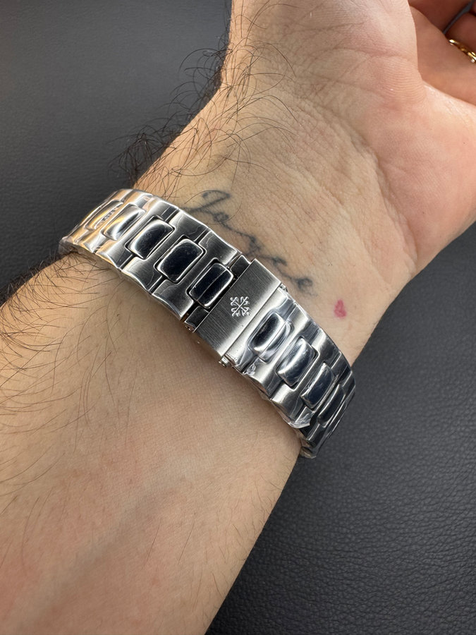 Patek Philippe Nautilus — vista 8