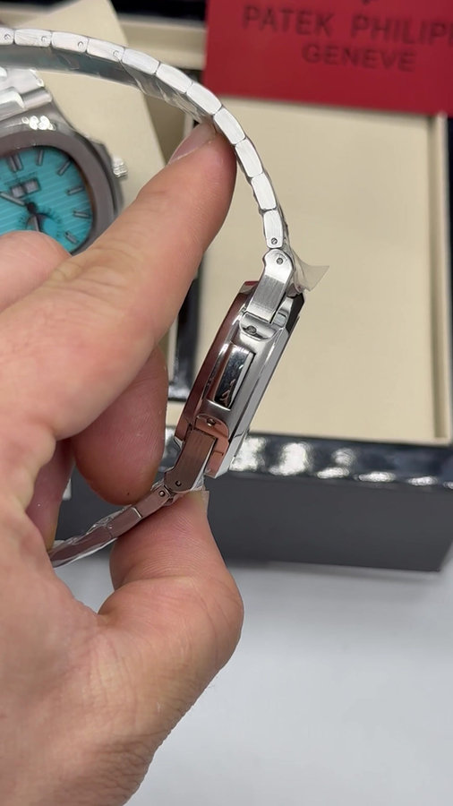 Patek Philippe Nautilus — vista 5