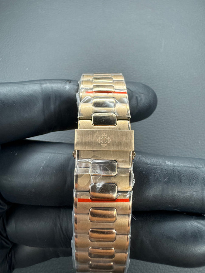 Patek Philippe Nautilus — vista 5