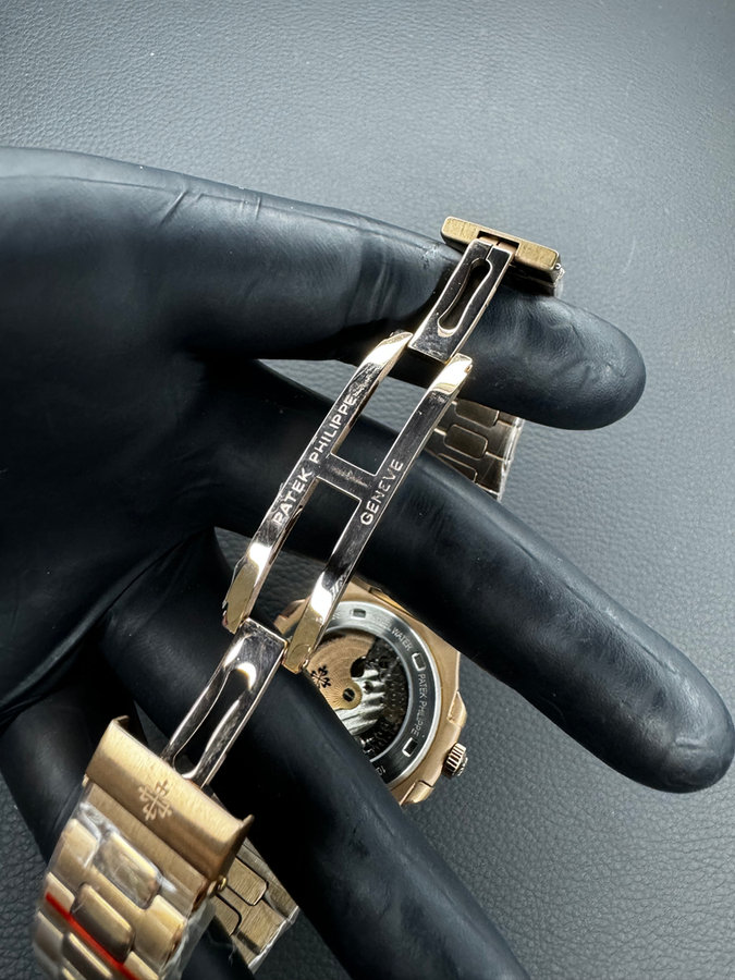 Patek Philippe Nautilus — vista 6