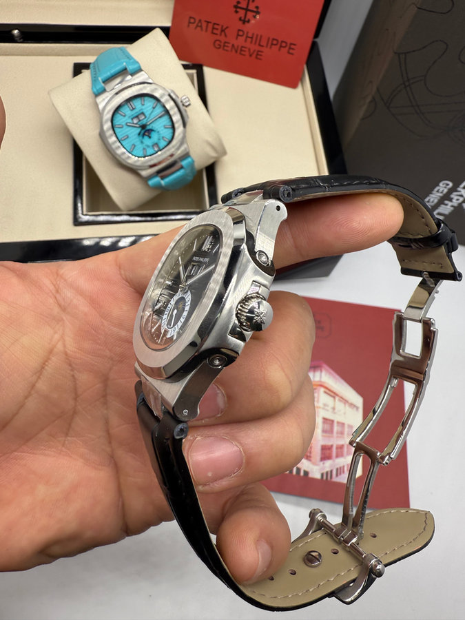 Patek Philippe Nautilus — vista 2