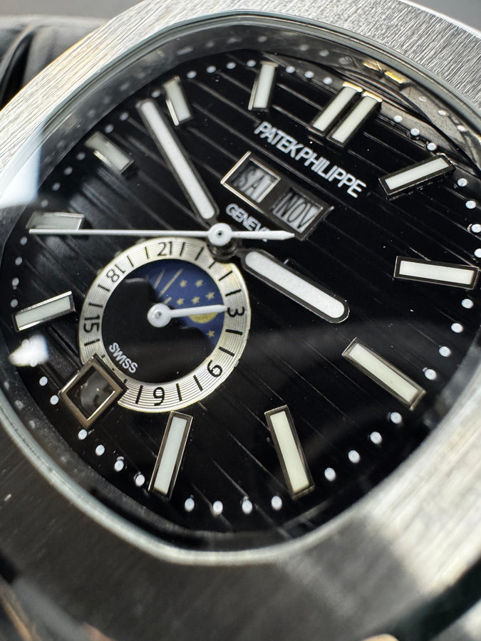 Patek Philippe Nautilus — vista 2