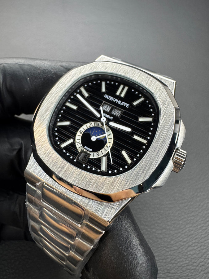 Patek Philippe Nautilus — vista 3