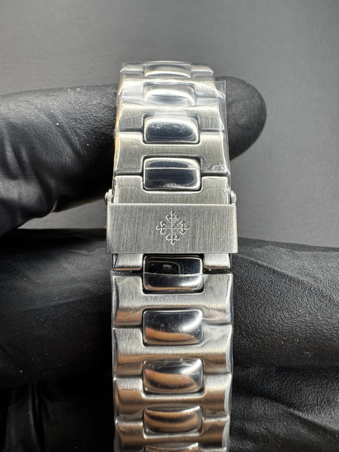 Patek Philippe Nautilus — vista 9