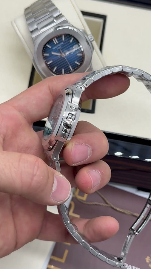 Patek Philippe Nautilus — vista 5