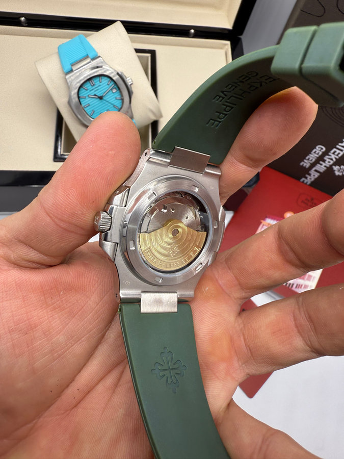 Patek Philippe Nautilus — vista 4