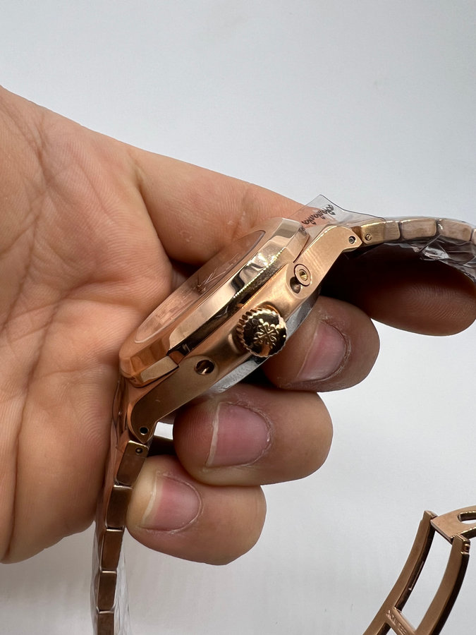 Patek Philippe Nautilus Fases da Lua — vista 2