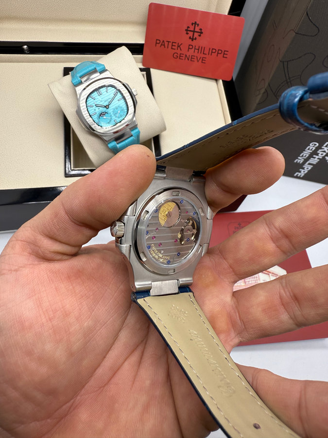 Patek Philippe Nautilus Fases da Lua — vista 4