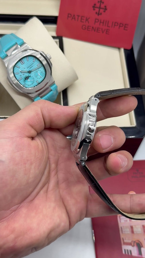 Patek Philippe Nautilus Fases da Lua — vista 5