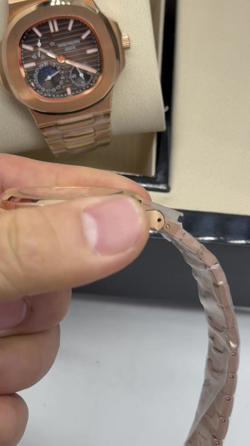 Patek Philippe Nautilus Fases da Lua — vista 5