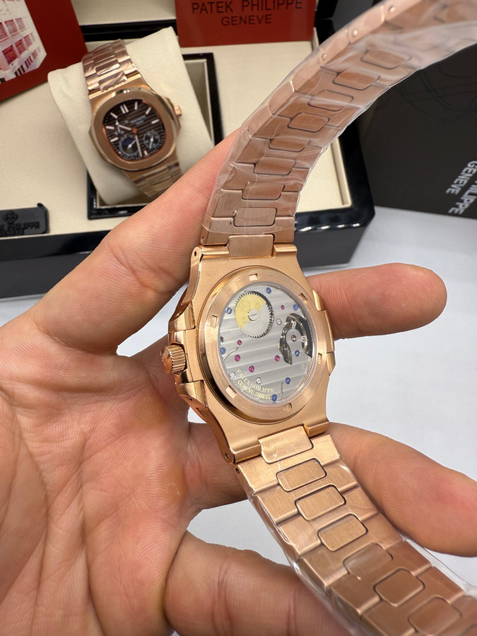 Patek Philippe Nautilus Fases da Lua — vista 4