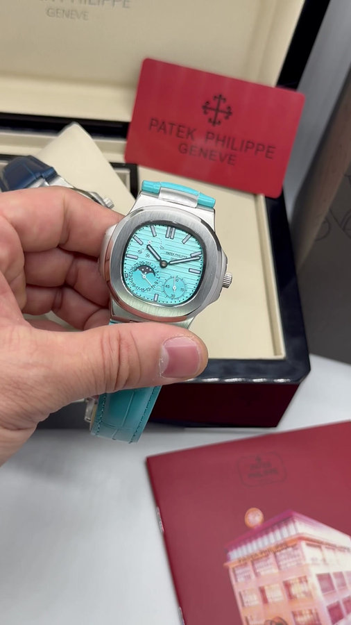 Patek Philippe Nautilus Fases da Lua — vista 5