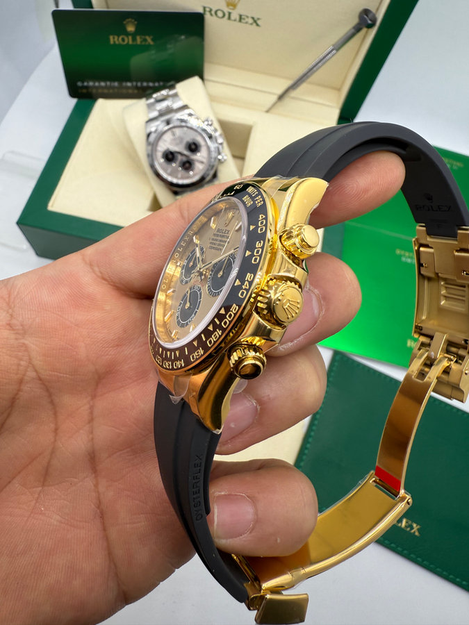 Rolex Daytona Black/Gold — vista 3