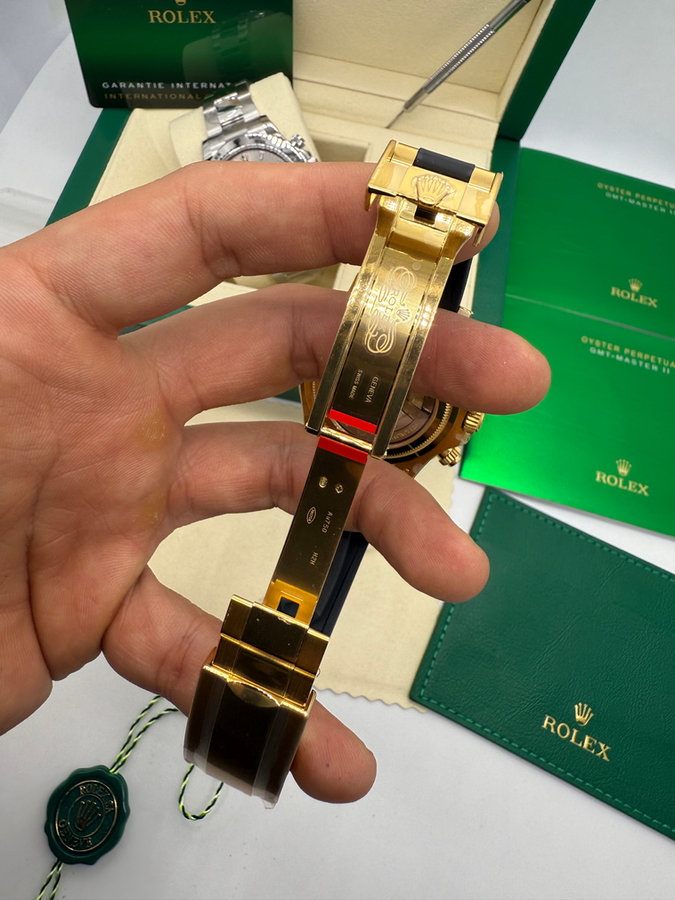 Rolex Daytona Black/Gold — vista 4