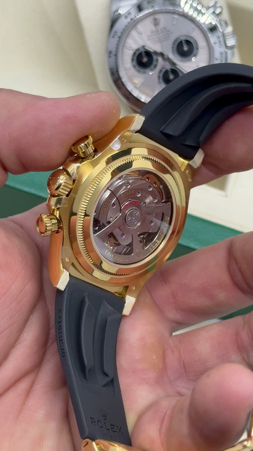 Rolex Daytona Black/Gold — vista 6