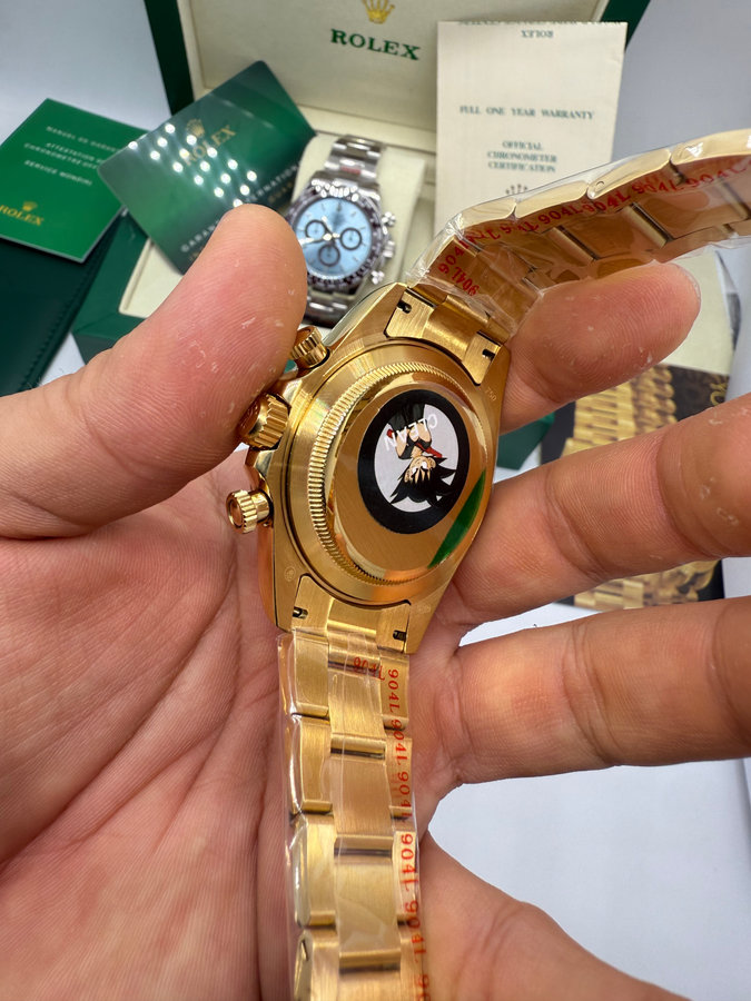 Rolex Daytona Oyster AllGold* — vista 4