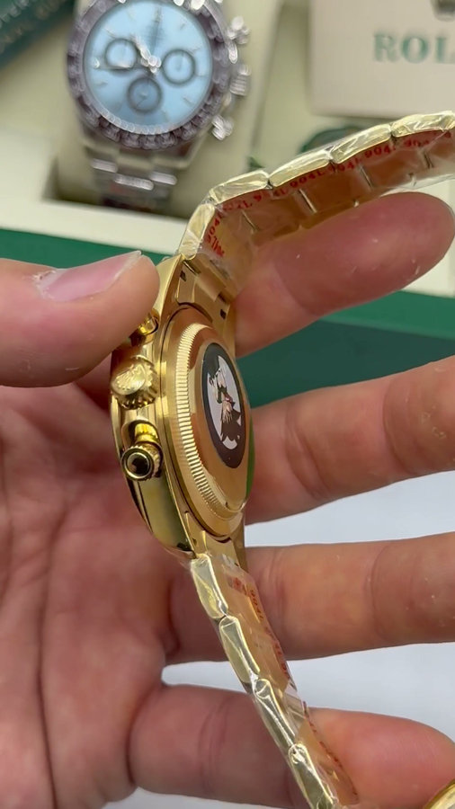 Rolex Daytona Oyster AllGold* — vista 5