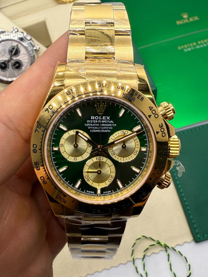 Rolex Daytona Oyster AllGold* — vista 2