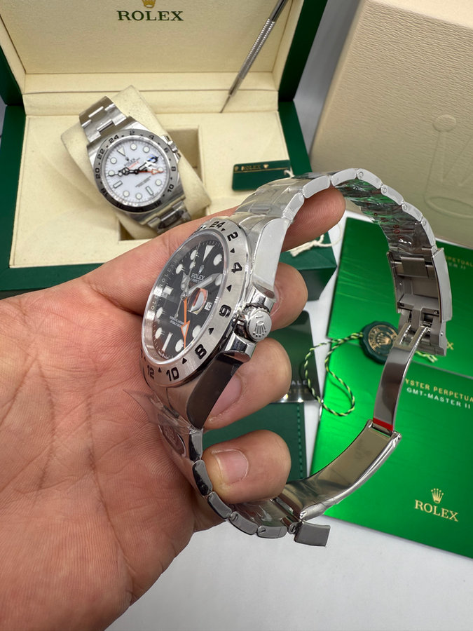 Rolex Explorer II  Oyster, — vista 2