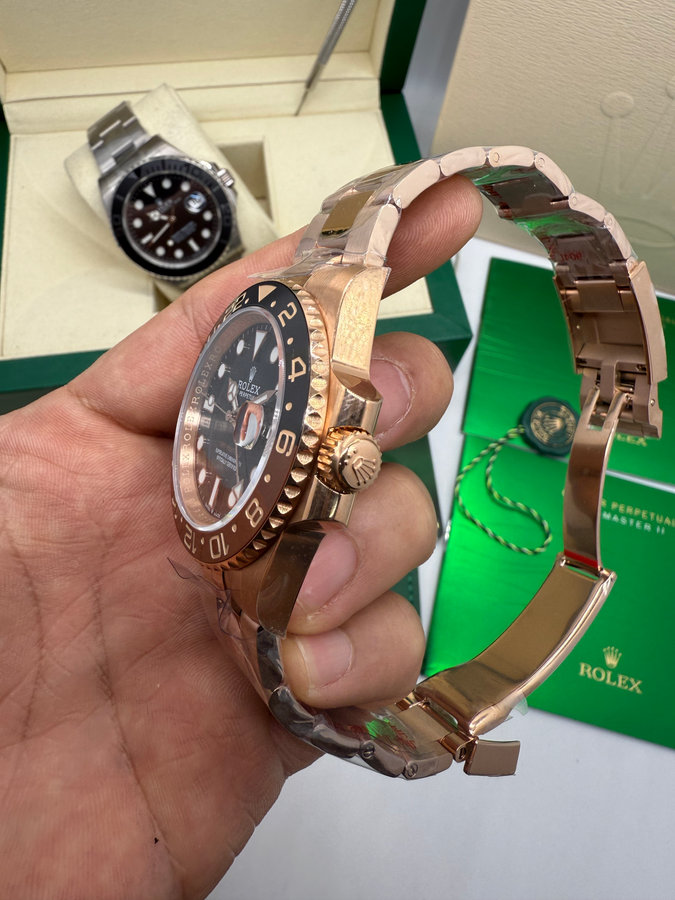 Rolex GMT-Master II  Oyster, — vista 2