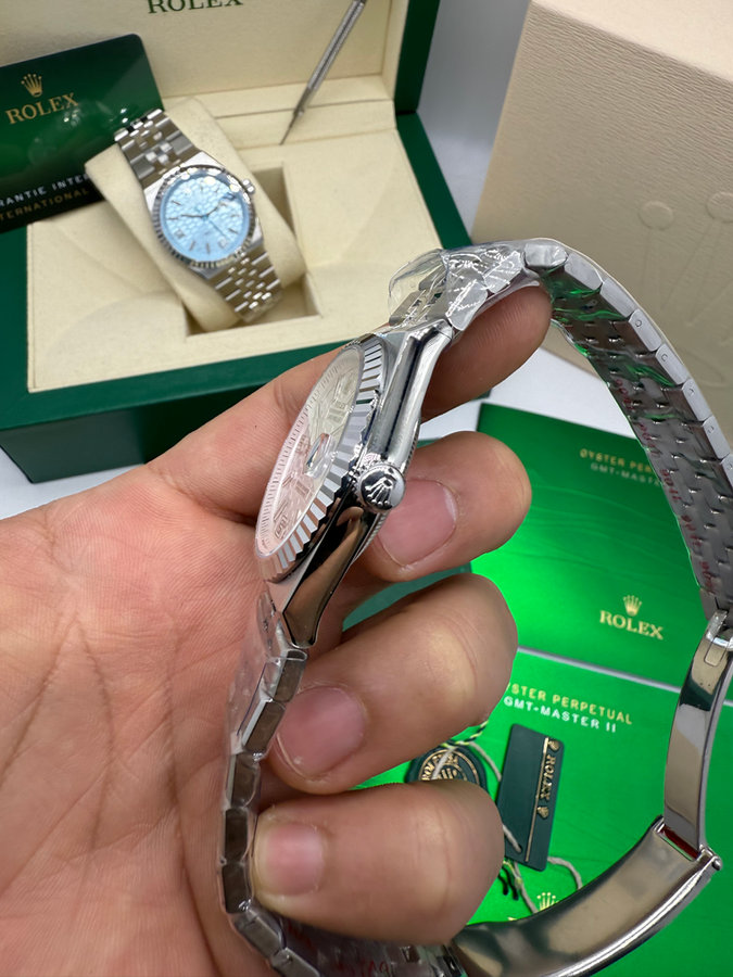 Rolex Land-Dweller — vista 2